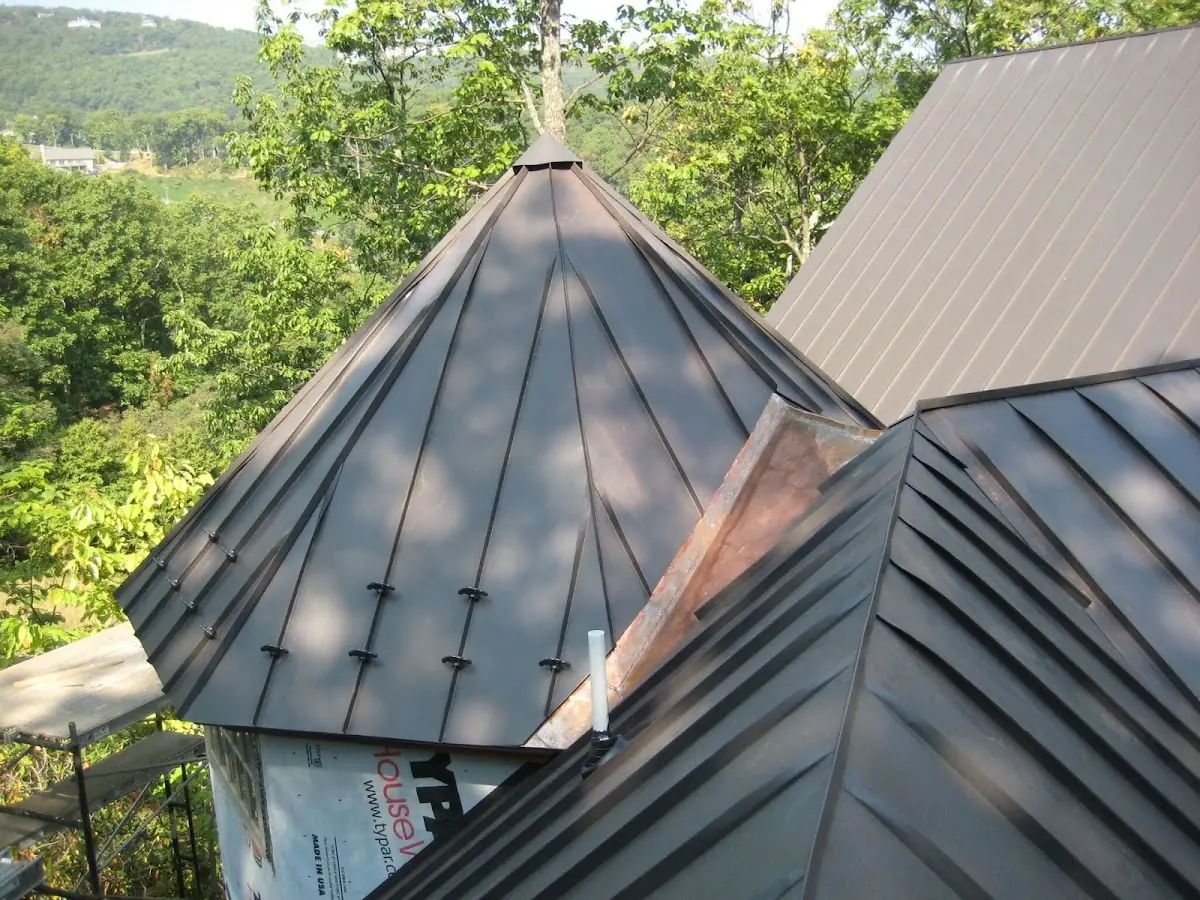 Professional Shingle Replacement & Repair by Craftsman Roofing in Valencia Meadows